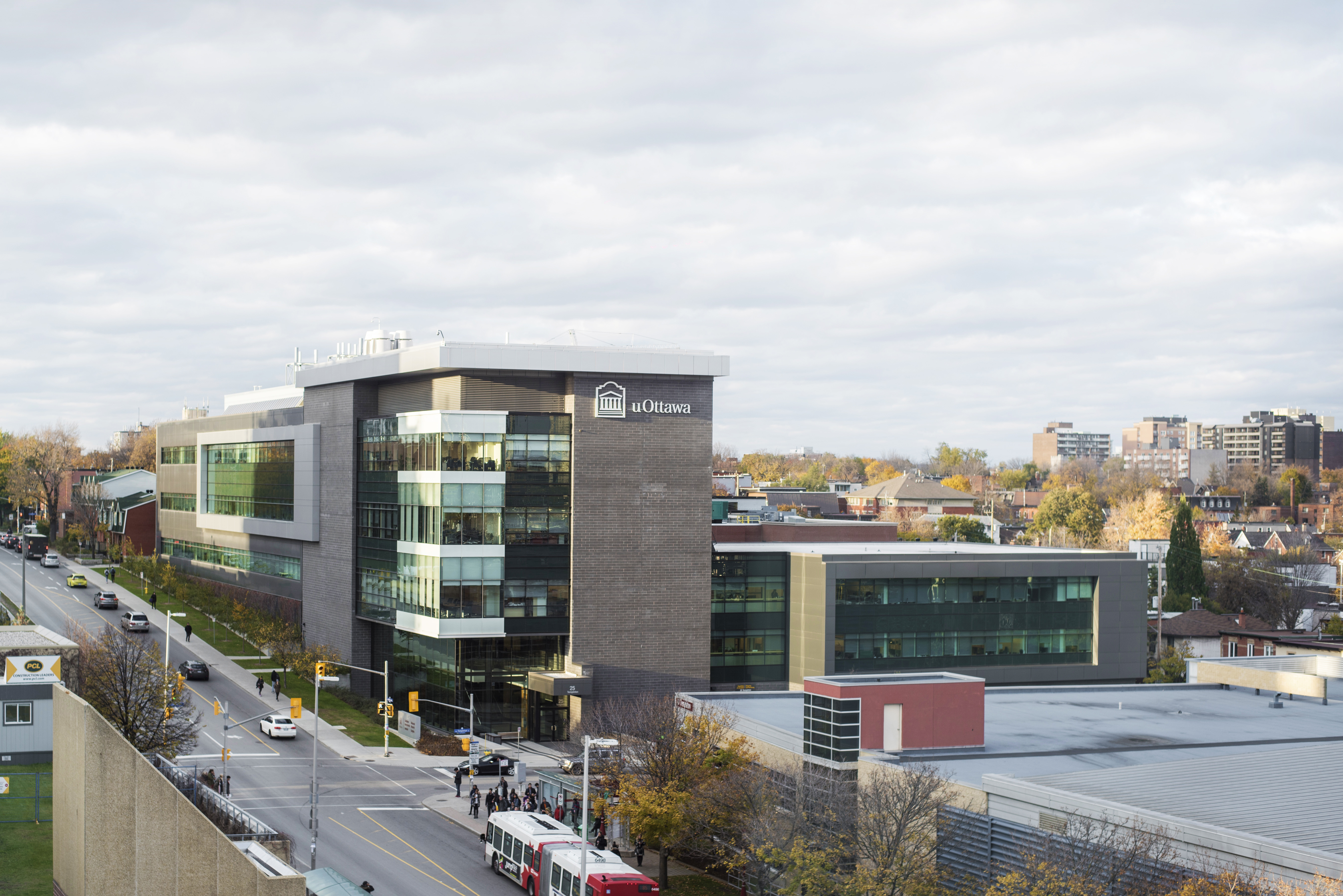 Advance research complex