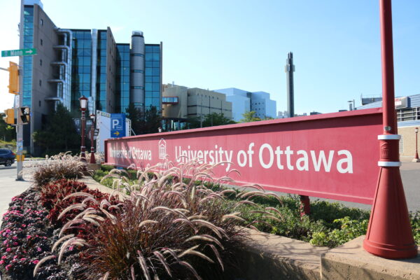 University of Ottawa logo