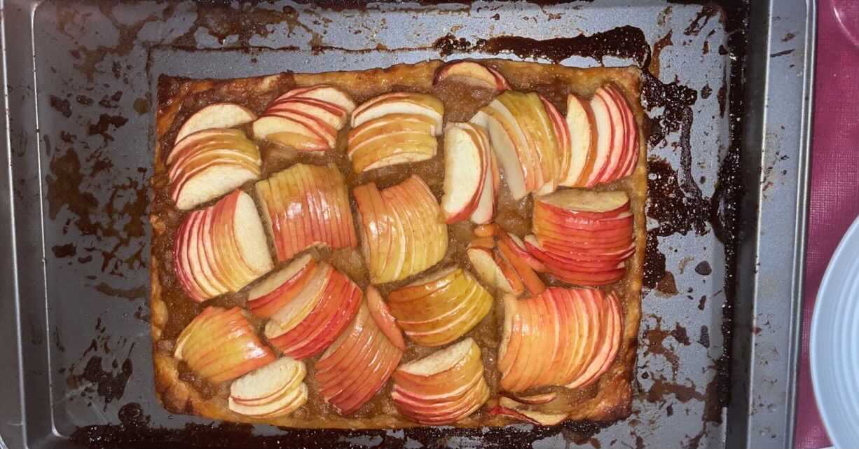 French apple tart
