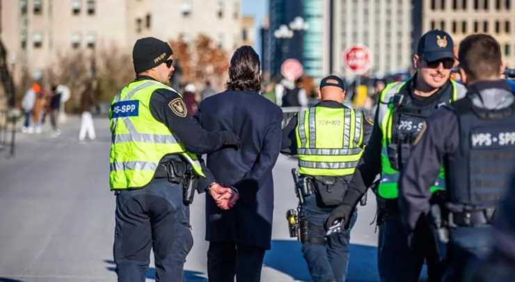 uOttawa student detained by police at Parliament Hill.