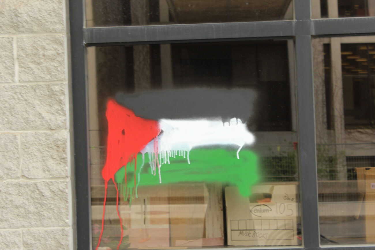 Palestinian graffiti 