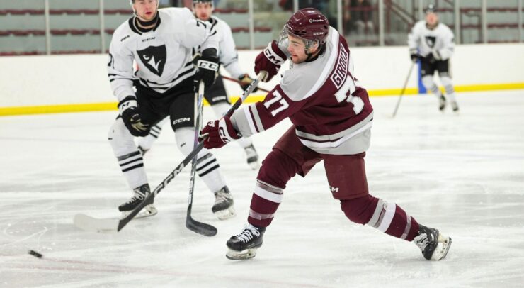 zach giroux ottawa gee-gees