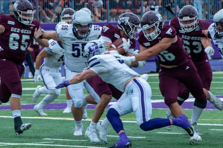 Gee-Gees offense tries to stand its ground against the Mustangs
