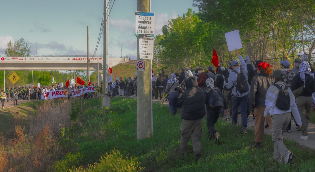 Protesters at the Upland Station entrance. Photo: Bhoomi Dahiya/The Fulcrum.